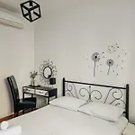Stela, 2-bedrooms, Sea View And Parking Appartement *