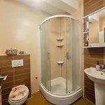 Stela, 2-bedrooms, Sea View And Parking * Makarska