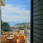 Stela, 2-bedrooms, Sea View And Parking Appartement Makarska