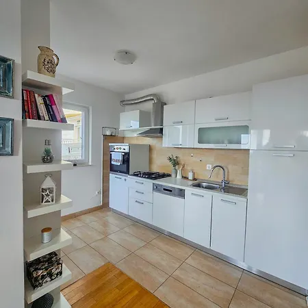 Lejlighed Stela, 2-bedrooms, Sea View And Parking *