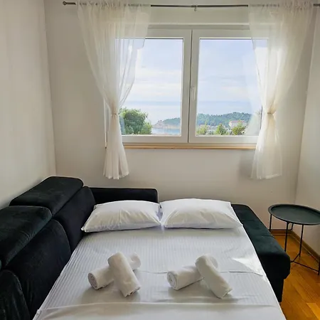 Lejlighed Stela, 2-bedrooms, Sea View And Parking *